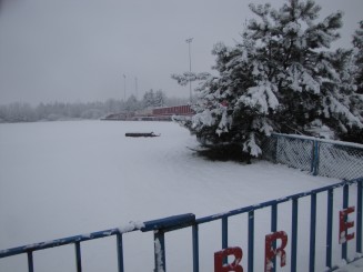 Start Brzeziny - zaśnieżone boisko 6
