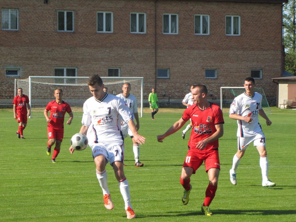 GLKS Dłutów - Start Brzeziny 3