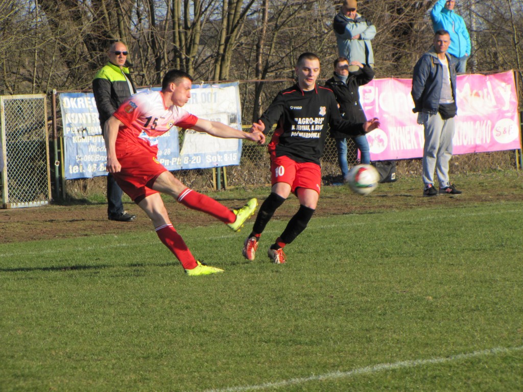 Start Brzeziny - GLKS Dłutów (19)