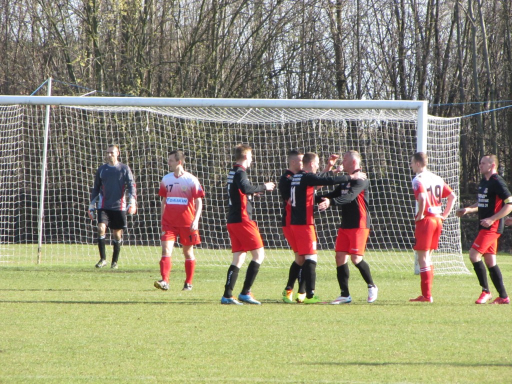 Start Brzeziny - GLKS Dłutów (4)