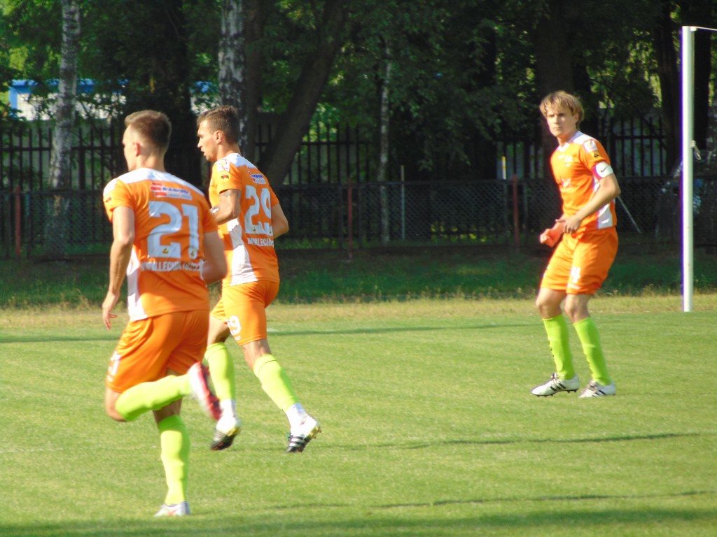 Lechia Tomaszów - Oskar Przysucha (15)