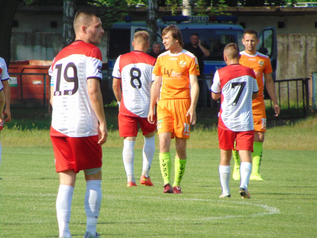 Lechia Tomaszów - Oskar Przysucha (20)