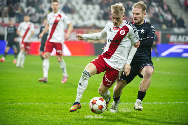 Zrzut ekranu 2025-12-08 075051