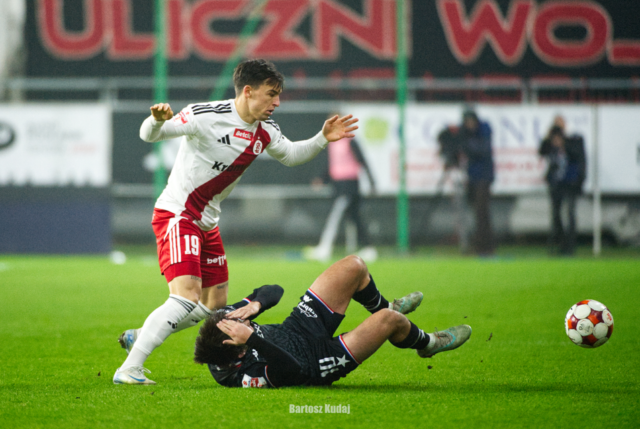 Zrzut ekranu 2025-12-08 075139