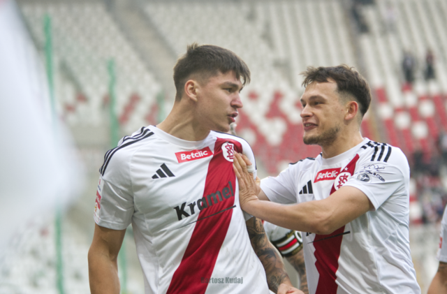 Zrzut ekranu 2025-12-08 075158